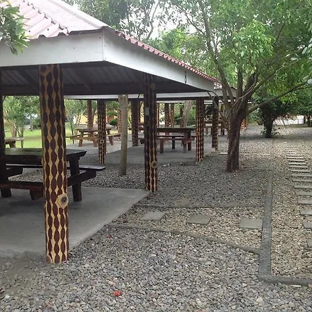 Calinisan Beach Resort-2